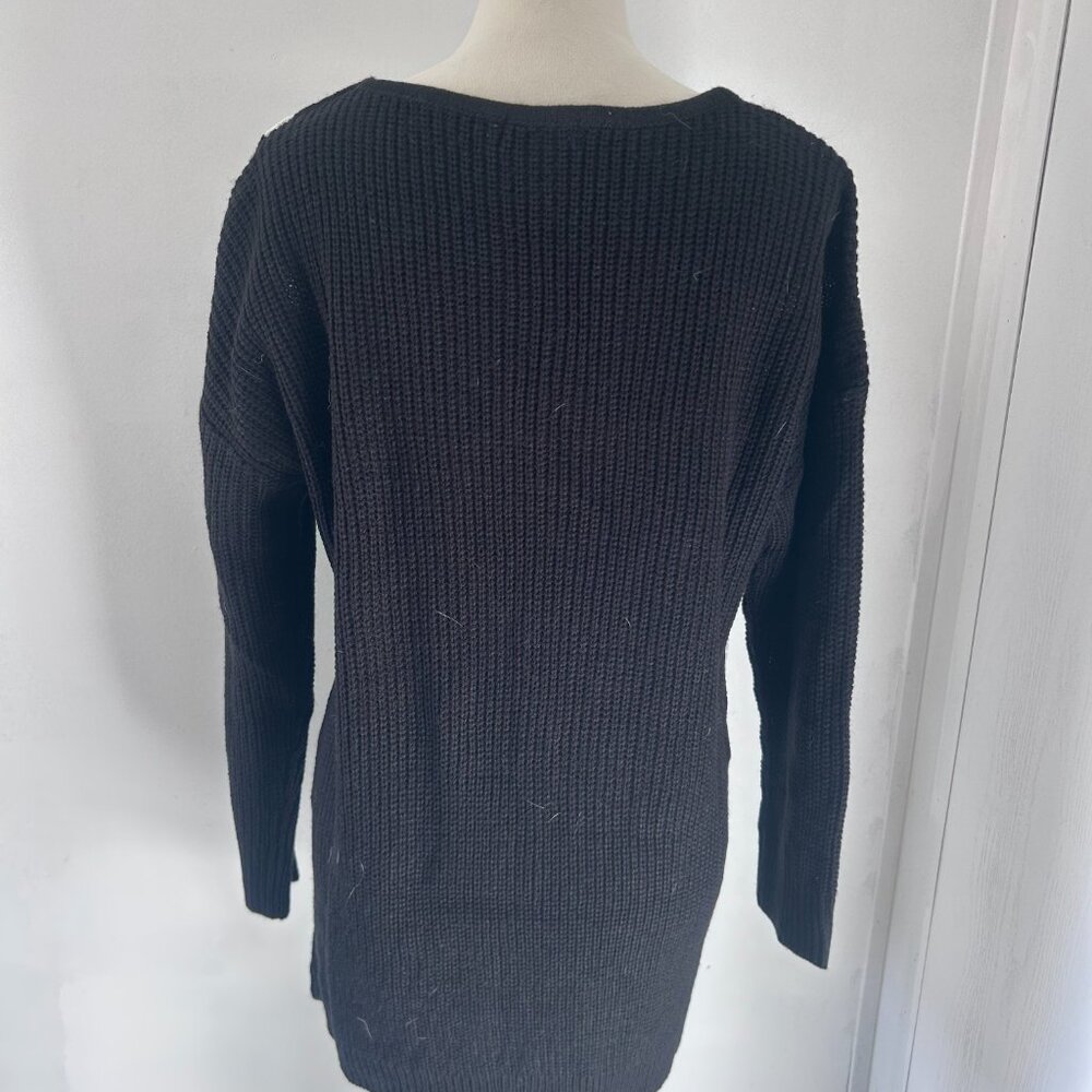 Venus Black&White Striped Sweater - Picture 4 of 4